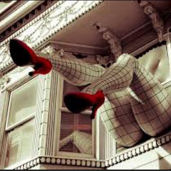 Meet your Posher, Erin - Picture 1 of 1